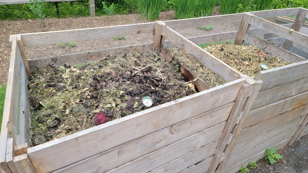 Apartment Composting Mistakes (and Fixes) in 2025 2 Greens vs browns compost balance chart showing how to prevent common composting problems in small apartments